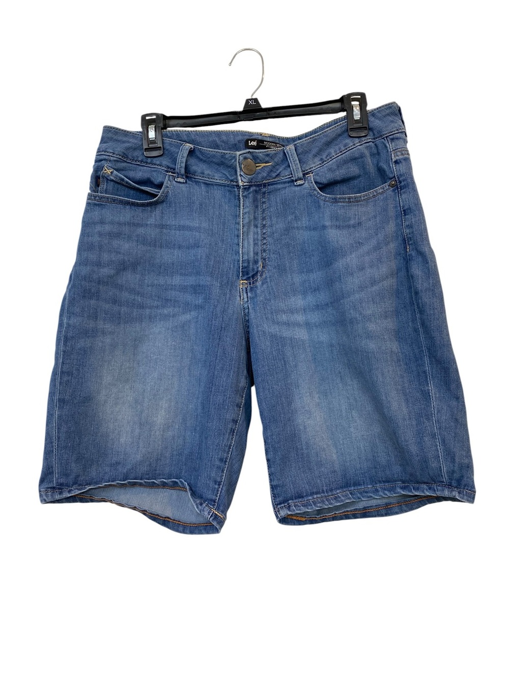 LEE Modern Series Curvy Fit Women's size 14 Blue Denim Bermuda Shorts